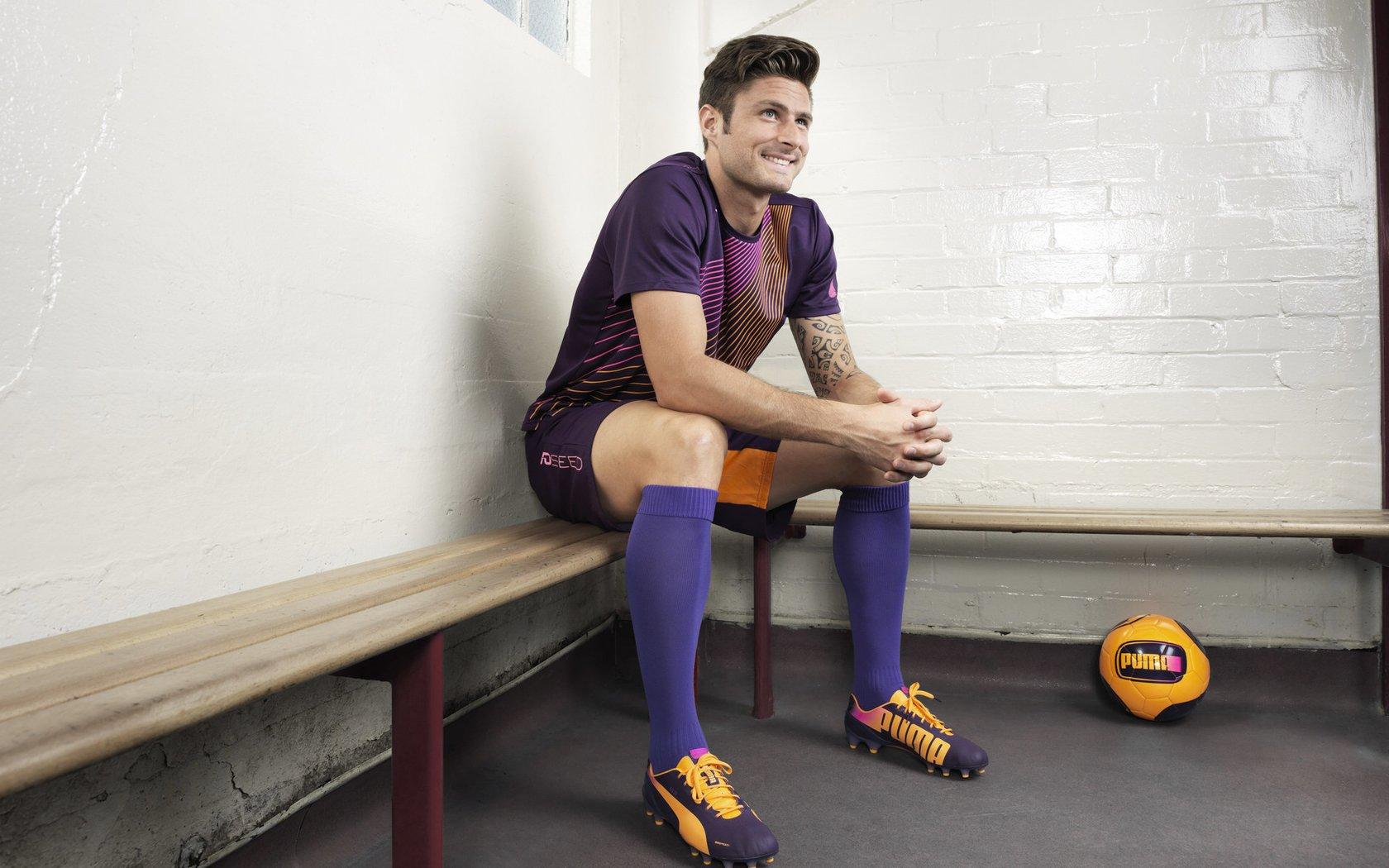 罗体曝森林五年长约锁定道路，薪资涨幅超尤文，意国脚或迎英超新篇章